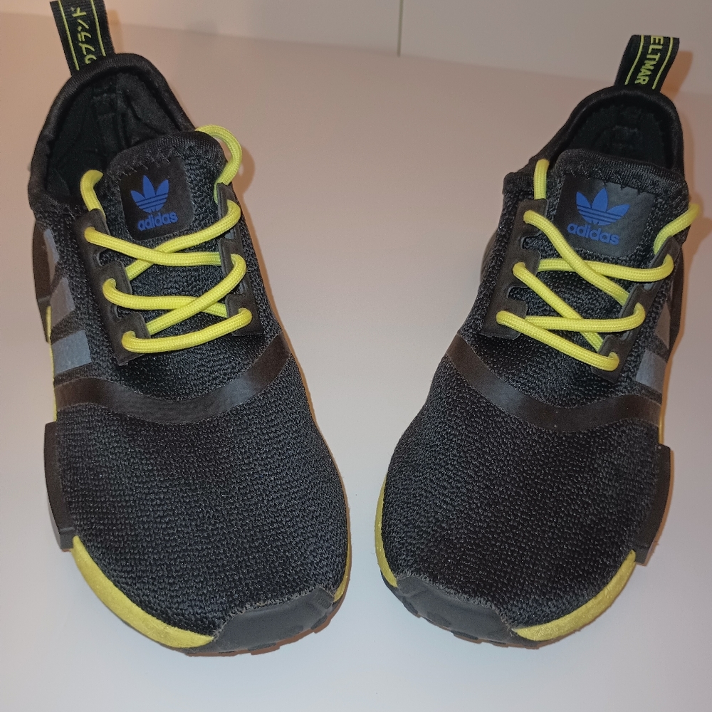 Kids Adidas NMD_R1 size 11